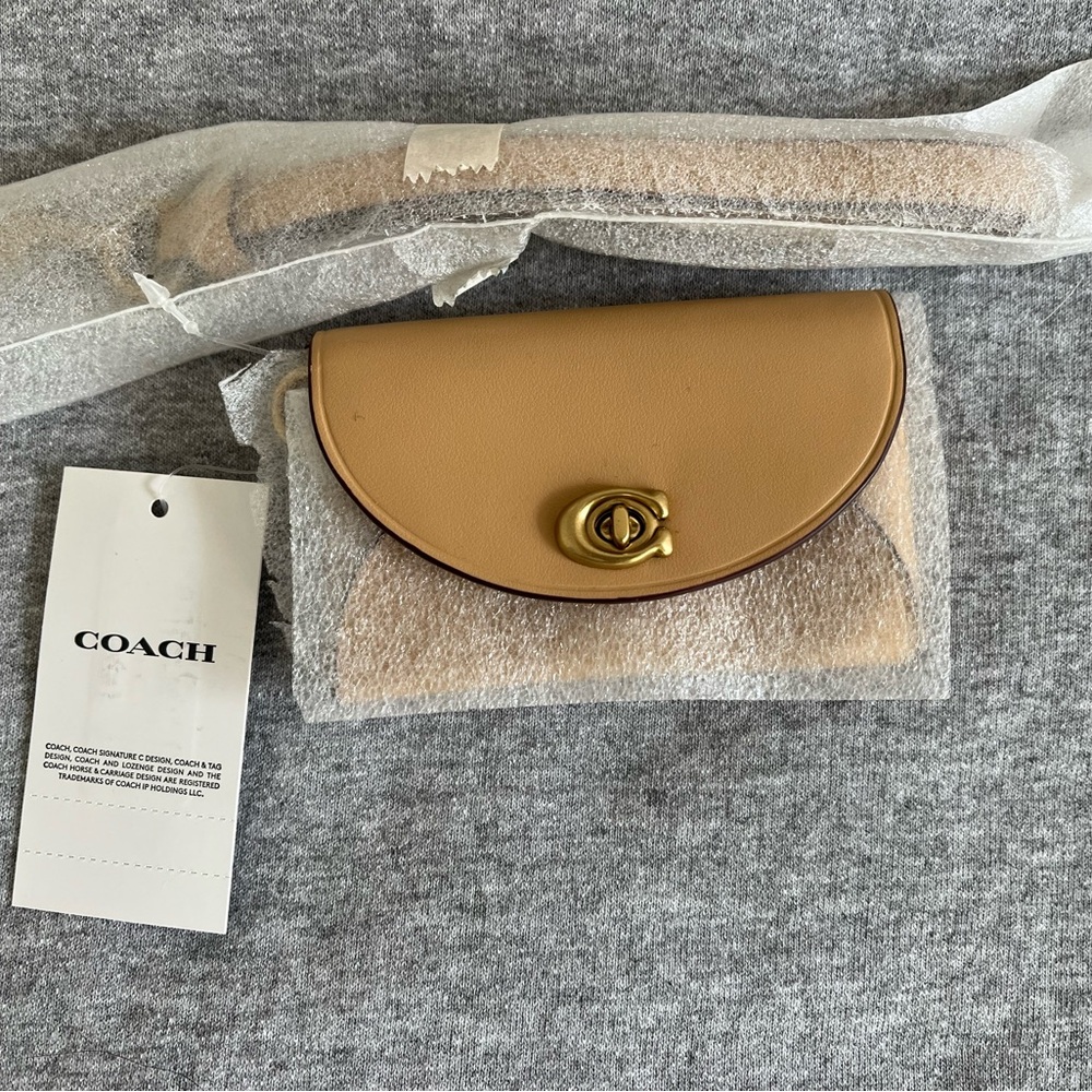 Coach wallet / wristlet
